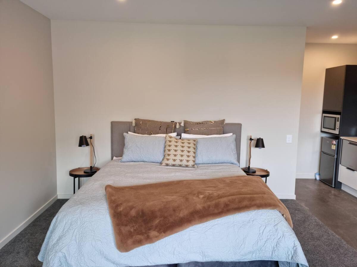 Guest House On Sapphire Wanaka Zewnętrze zdjęcie